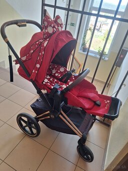 Cybex by Jeremy Scott - 2