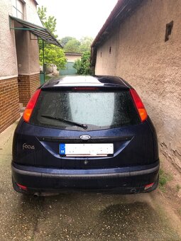 Ford focus 1.6 benzín - 2