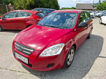 KIA CEED 1,4 benzín 2009 - 2