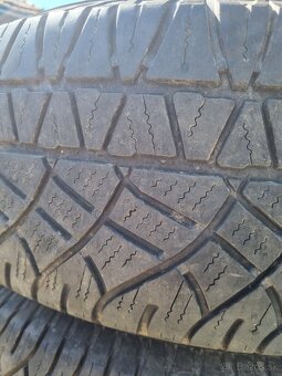 255/60R18 Michelin - 2
