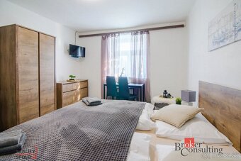 Na predaj 4 izbový dom s pozemkom 1608m2, Poľný Kesov - 2