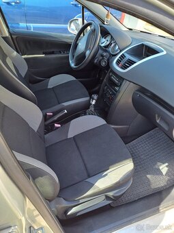 Peugeot 207 - 2