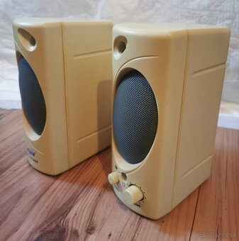 Staré PC reproduktory Spire - 2