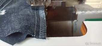 Predám 5 nitny overlock YAMATO - 2