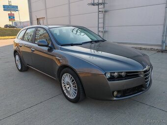 Na predaj alfa romeo 159 2.4jtd - 2