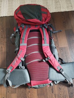 Nový turistický batoh Husky 50+10l. - 2