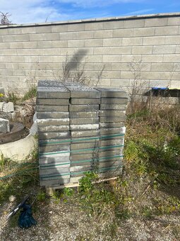 Predám 15,66m2 zámkovej dlažby stadreko - 2