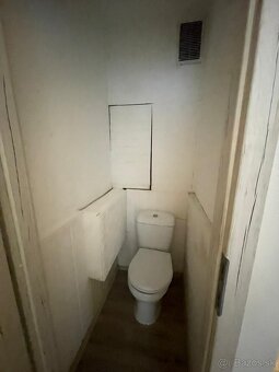 NA PRENÁJOM: Nezariadený 3 izbový byt na Prednádraží. - 2