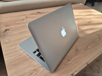 MacBook Pro (Retina 13", 2015) /Core i5/8GB RAM/128GB SSD - 2