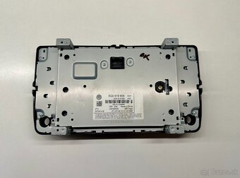 Autoradio / Display 8'' palců Passat B8 - 2