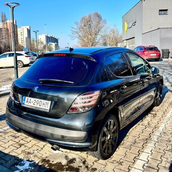 Peugeot 207 - 2