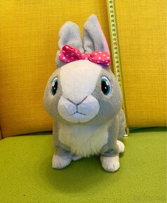 Plysovy interaktivny zajacik - 2