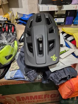 Predám čisto novú prilbu na mtb - 2
