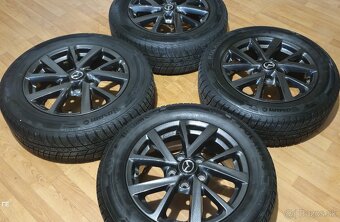 Predám zimnú sadu orig. Mazda 5x114,3 ,205/60 R16 , 7,5mm - 2