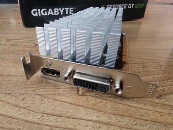 Gigabyte geforce GT 1030 2G GDDR5 (6008 MHz ) low profile LP - 2