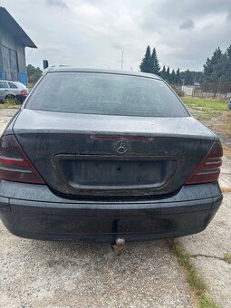 Mercedes benz 220 cdi - 2