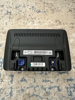 Mercedes Benz GLA Monitor - 2