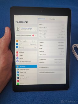 Apple iPad Air 32GB - 2