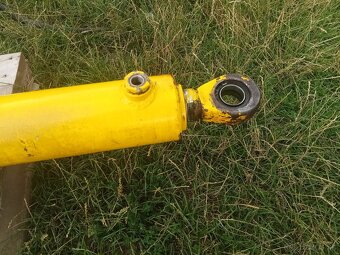 Hydraulický valec 1440mm - 2