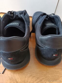 Tommy Hilfiger veľkosť 41 - 2