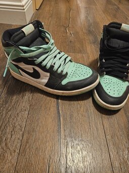 Air Jordan tenisky 42,5 - 2