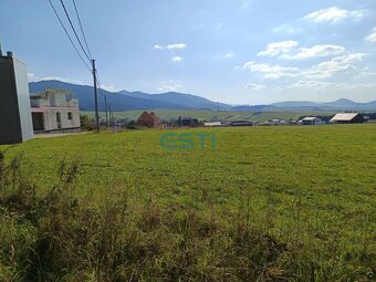 Stavebný pozemok s projektom a a územ. rozhodnutím KUNERAD - 2