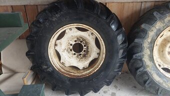 Pneumatika 16.9 28 - 2