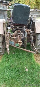 Traktor domácej výroby. - 2