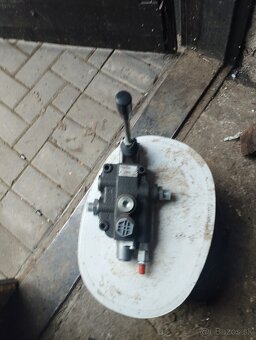 Predám jedno sekciovy rozvádzač - 2