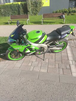 Kawasaki ninja zx6r - 2