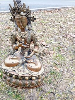 Predám peknú bronzovú sochu - 2