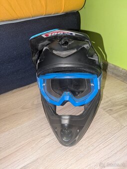 Integralova helma SixOne - 2