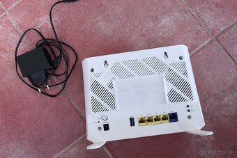 Zyxel o2 wifi router - 2