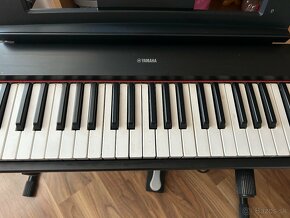 Yamaha NP-32 B Digitálne stage piano - 2