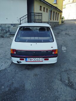 Peugeot 205 - 2