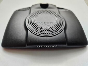 TomTom navigácia model:4EN42_Z1230 - 2