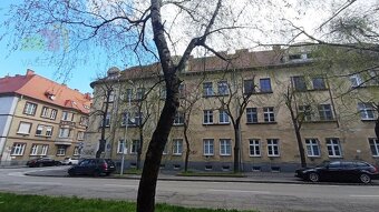 Výnimočný byt / výnimočná lokalita /85m2/ Staré Mesto, Nitra - 2