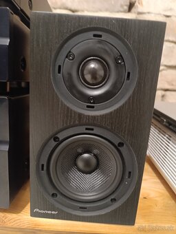 Pioneer - 2