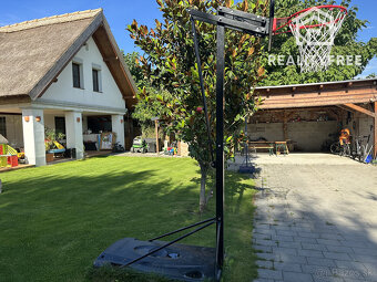 Vidiecka romantická vila na 840 m², 25 min. od Petržalky - 2