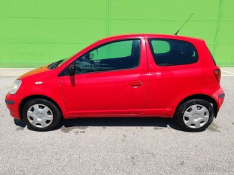 Toyota Yaris 1.0 VVT-I - 2