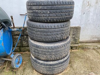 Letne 235/45 r17 - 2