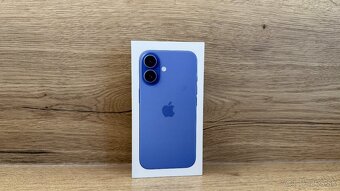 Apple iPhone 16 256GB Ultramarínový - 2