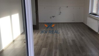 Ponúkame na predaj 3izbový byt v SKVELEJ LOKALITE - 2