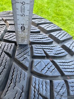 225/40 R18 zimne pneu goodyear - 2