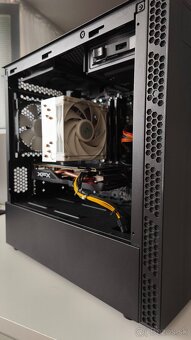 I5 6600k, 16gb ddr4, RX570 8gb, 500gb ssd - 2