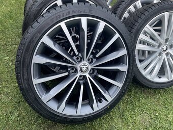PHOENIX SIRIUS orig.skoda Superb 3V 5x112 8j x19 ET 44 V - 2