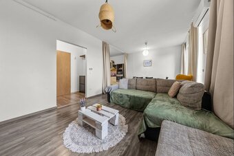 trojizbový byt v maďarskej obci Rajka na predaj - 2