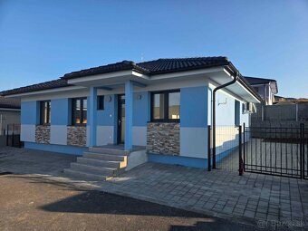 Novostavba rodinného domu V. Lapáš 1206 - 2