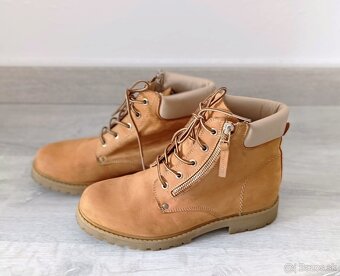 Dámske kožené topánky STRADIVARIUS v-eľ. 40 - 2
