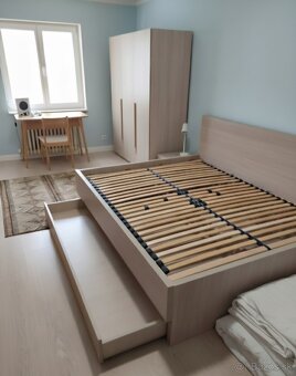 Kvalitná posteľ 140x200cm so zásuvkou - 2
